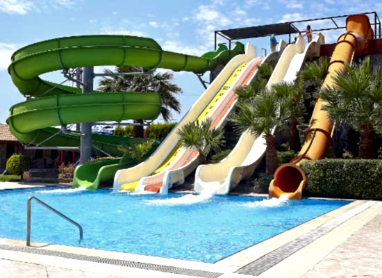 Yarı Olimpik Havuz & Aquapark